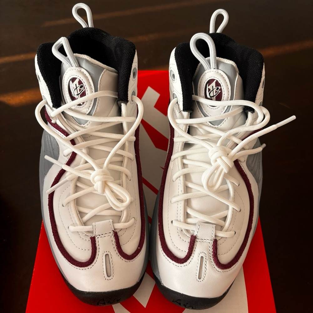 💜 Nike Air Penny II Rosewood Summit White & Purple - Size Wmns 8.5 Men’s 7 💜